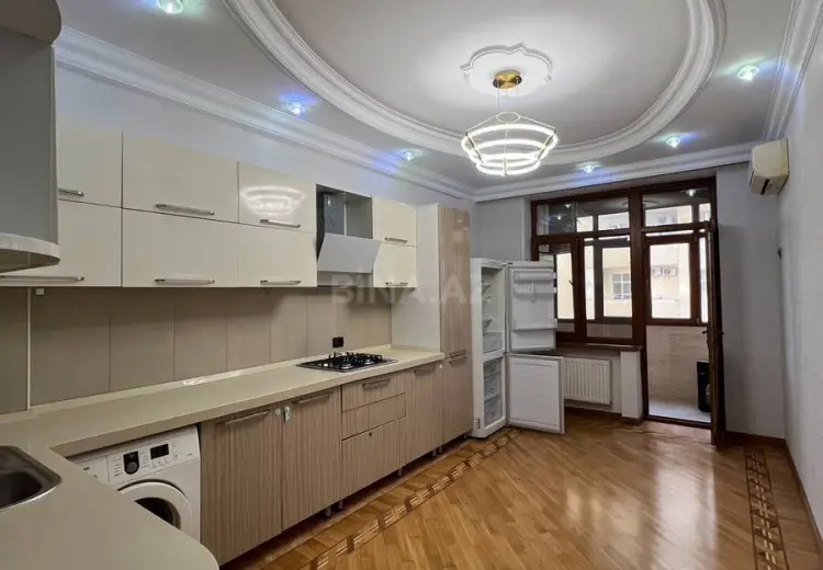 3 otaqlı mənzil Satılır, Badamdar qəs., Səbail, Bakı