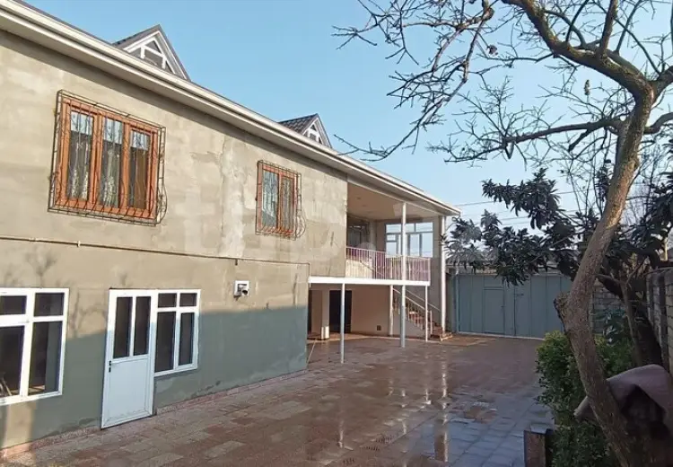 8 otaqlı mənzil , Lənkəran