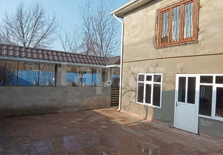 8 otaqlı mənzil , Lənkəran