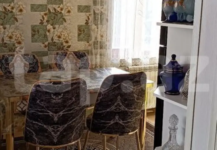 8 otaqlı mənzil , Lənkəran