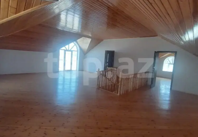 6 otaqlı mənzil , Bakı