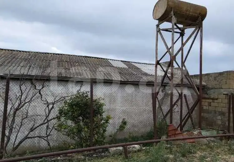 4 otaqlı mənzil , Xızı