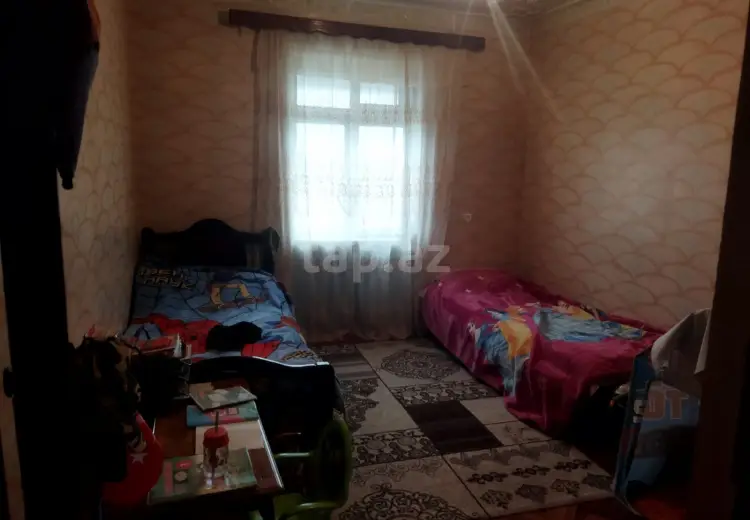 4 otaqlı mənzil , Şəki