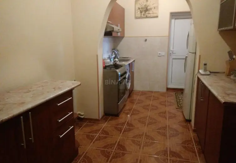 6 otaqlı mənzil Satılır, Keşlə qəs., Nizami, Bakı