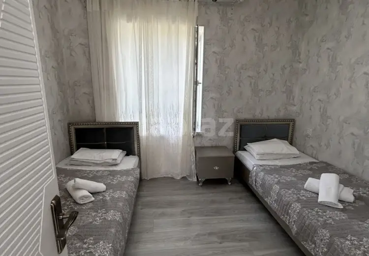 5 otaqlı mənzil , Qəbələ