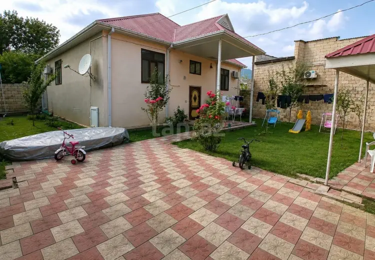 4 otaqlı mənzil , Qəbələ