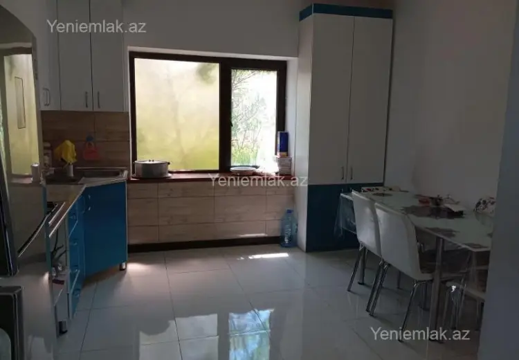 3 otaqlı mənzil Satılır, Şamaxı