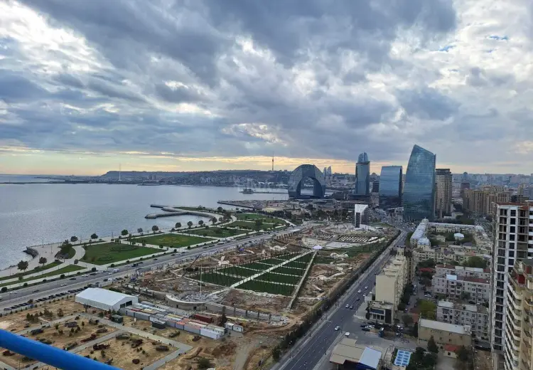 766 m² Obyekt / Ofis Satılır, Xətai, Bakı