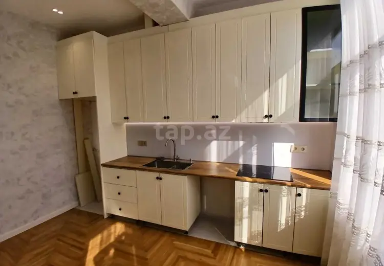 3 otaqlı mənzil , Xırdalan