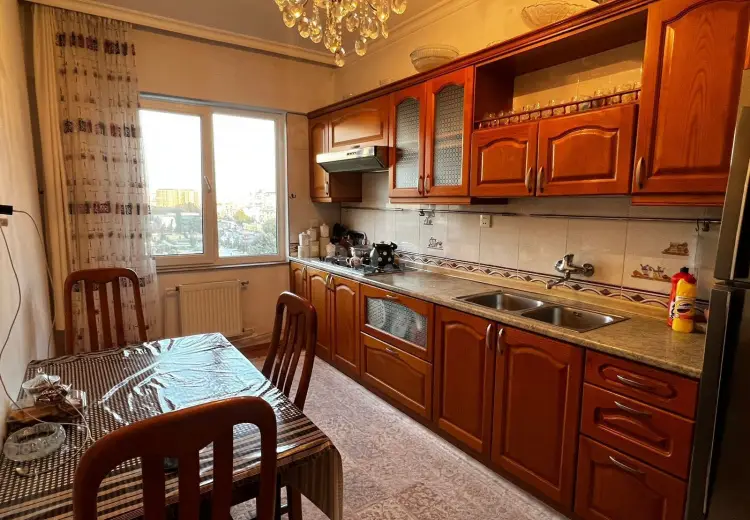 3 otaqlı mənzil , Bakı