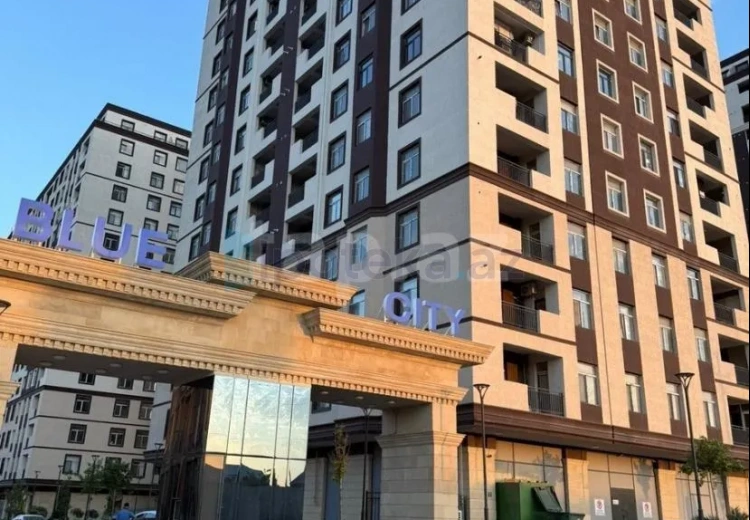 2 otaqlı mənzil Satılır, Şəki