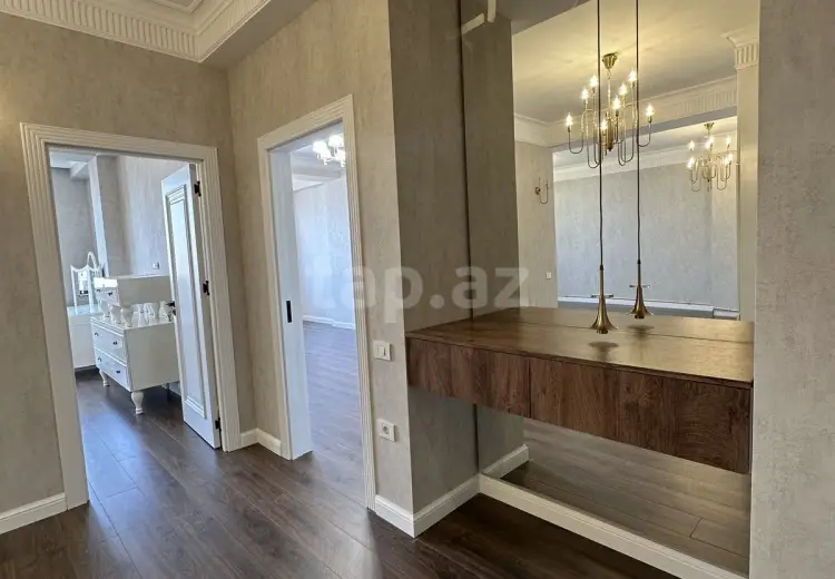 4 otaqlı mənzil , Nəsimi, Bakı