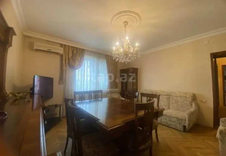 4 otaqlı mənzil , Bakı