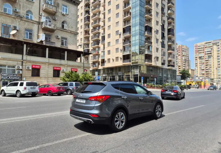 130 m² Obyekt / Ofis Satılır, Yasamal, Bakı