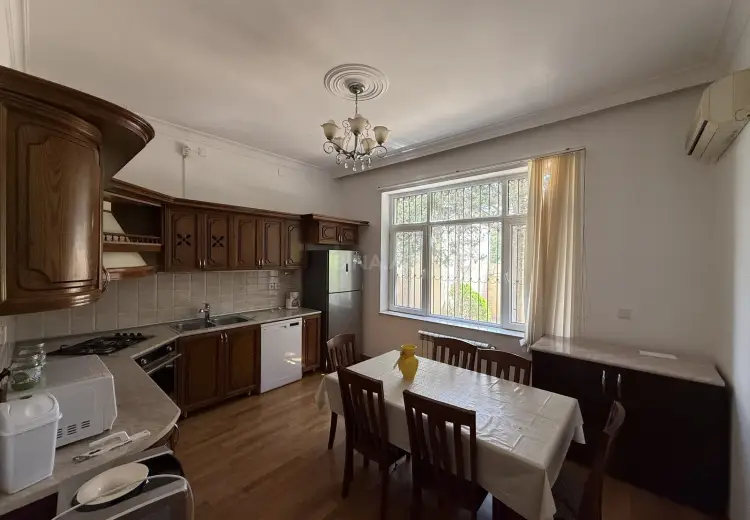 9 otaqlı mənzil Satılır, Badamdar qəs., Səbail, Bakı