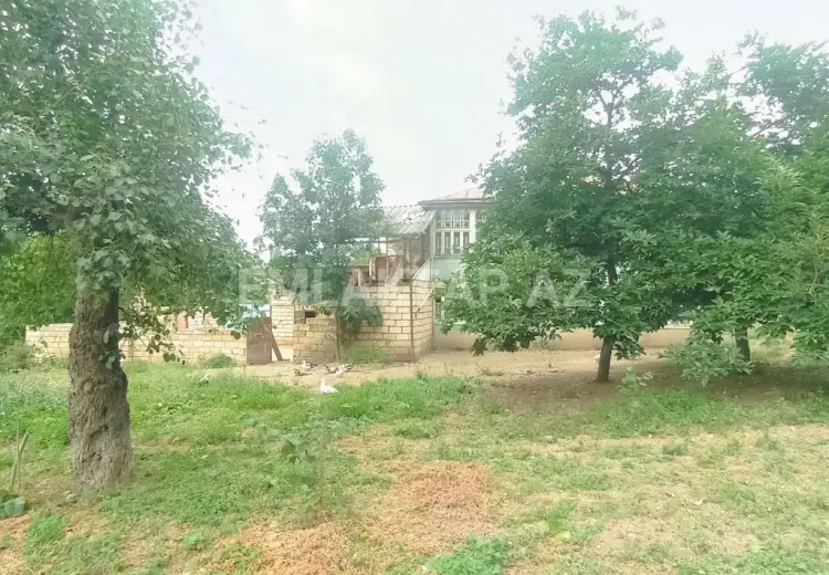 4 otaqlı mənzil Satılır, Quba