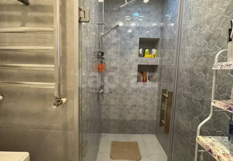 3 otaqlı mənzil , Bakı