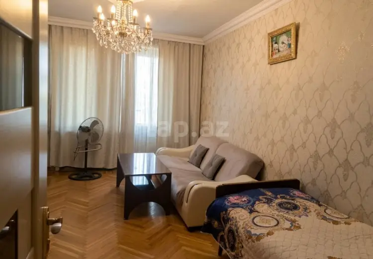 3 otaqlı mənzil , Gəncə
