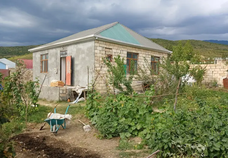 4 otaqlı mənzil , İsmayıllı