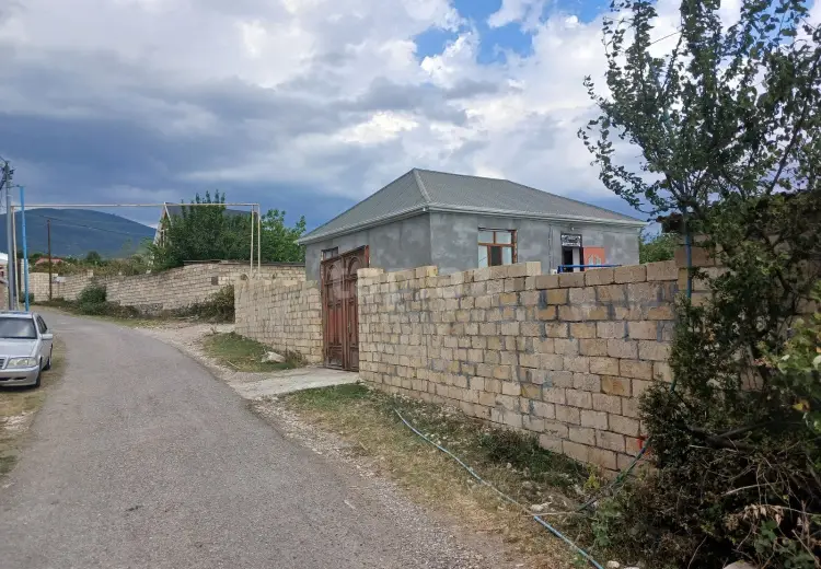 4 otaqlı mənzil , İsmayıllı