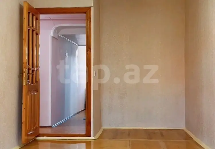 4 otaqlı mənzil , Quba