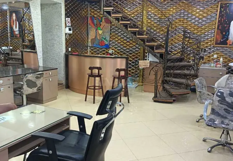 130 m² Obyekt / Ofis Satılır, Yasamal, Bakı