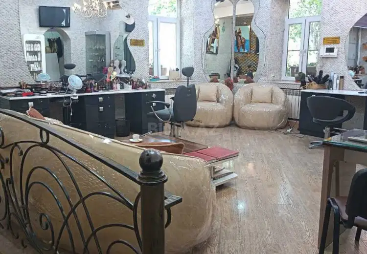 130 m² Obyekt / Ofis Satılır, Yasamal, Bakı