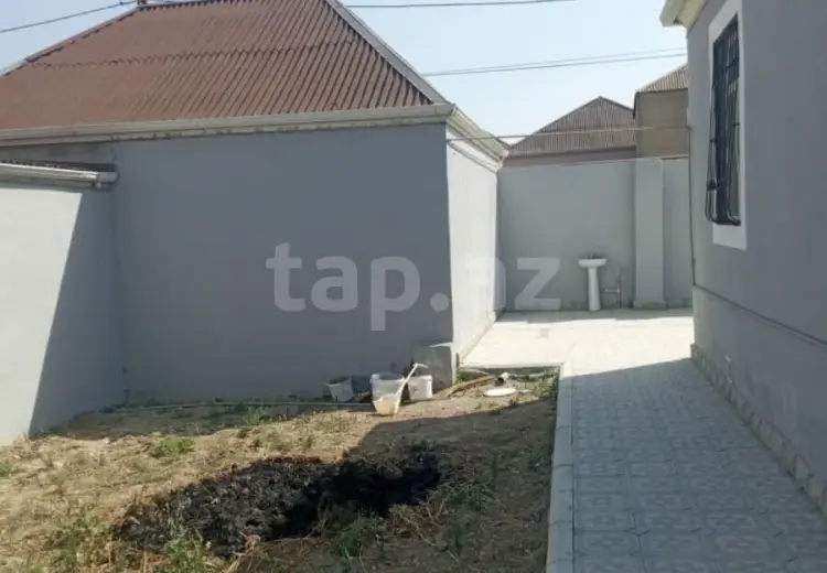 4 otaqlı mənzil , Bakı