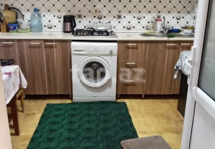 3 otaqlı mənzil , Şəki