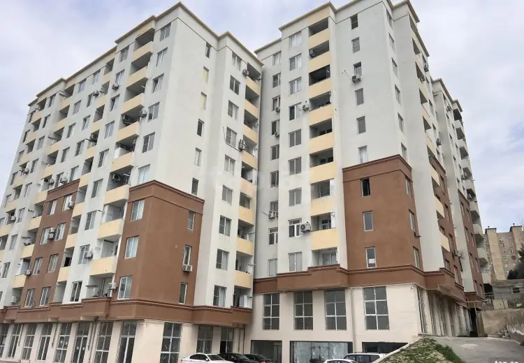 3 otaqlı mənzil , Bakı