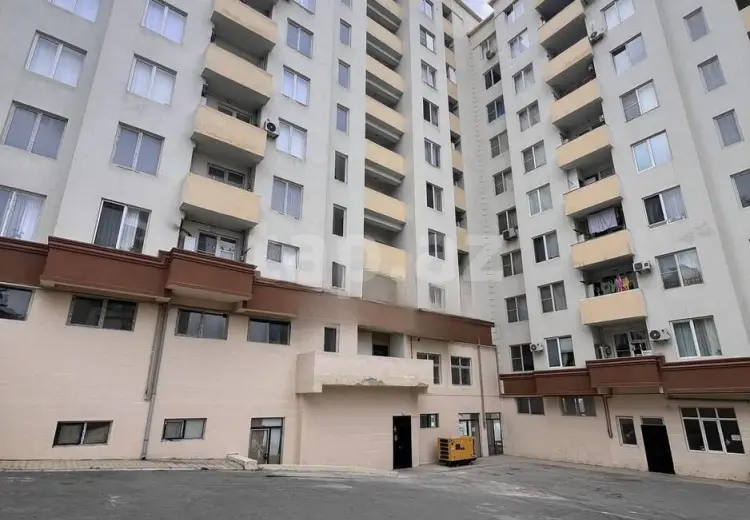 3 otaqlı mənzil , Bakı