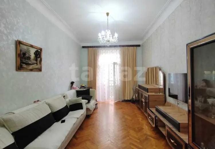 3 otaqlı mənzil , Bakı