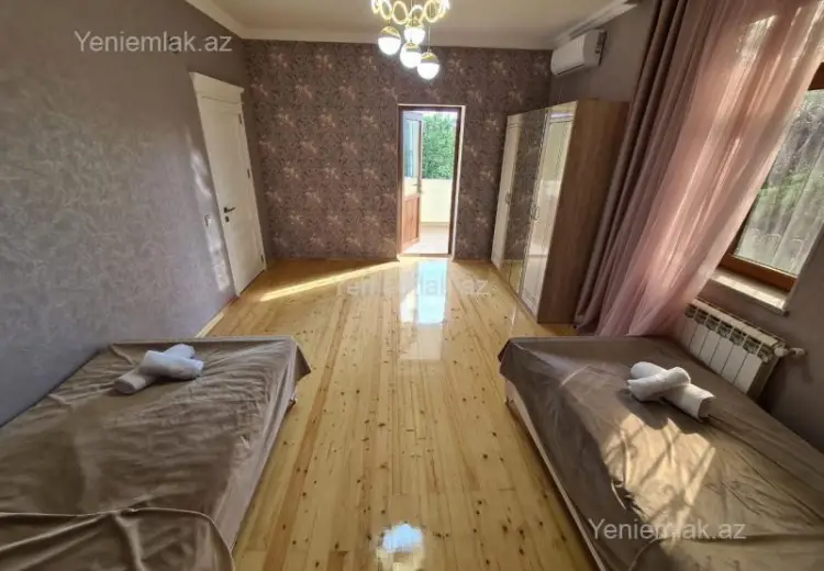 6 otaqlı mənzil Satılır, Qəbələ