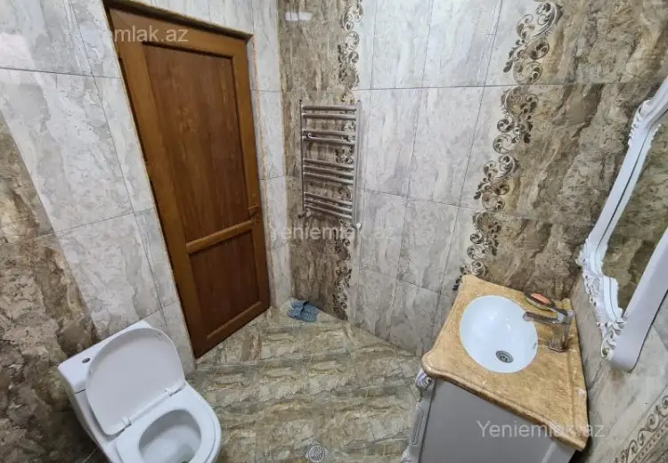 6 otaqlı mənzil Satılır, Qəbələ