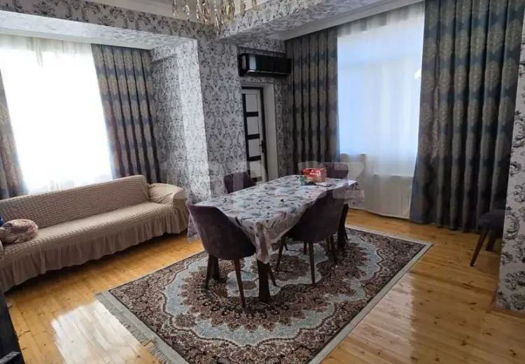 3 otaqlı mənzil , Bakı