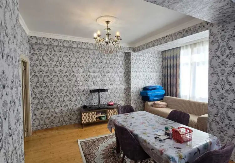 3 otaqlı mənzil , Bakı
