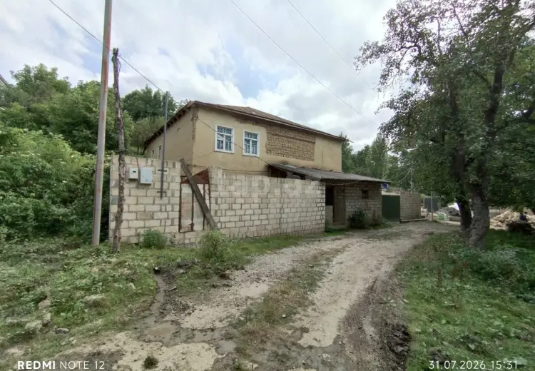4 otaqlı mənzil , Quba