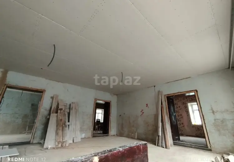 4 otaqlı mənzil , Quba