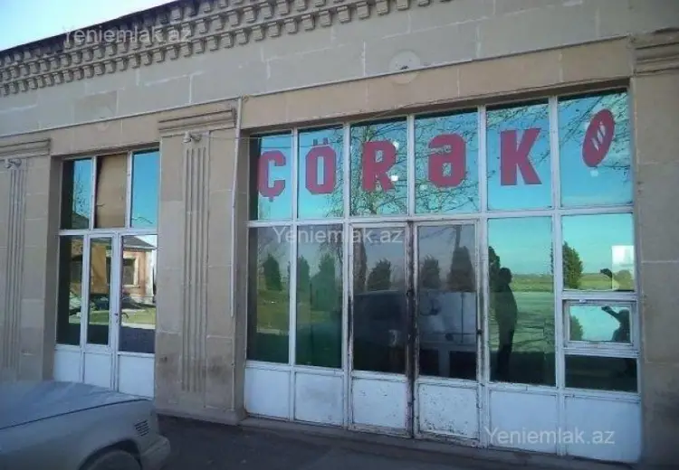63 m² Obyekt / Ofis Satılır, Bərdə