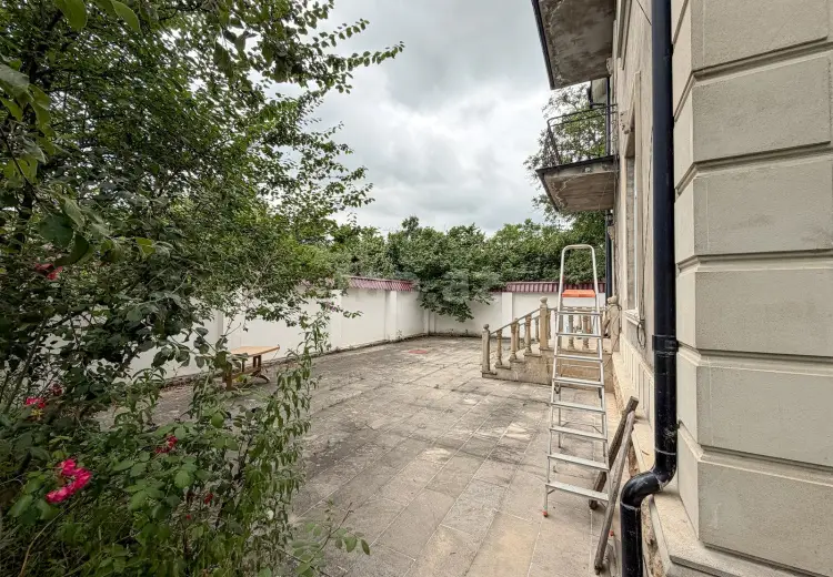 7 otaqlı mənzil , Qusar