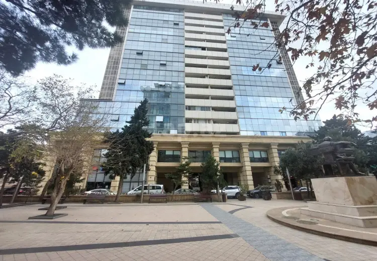 3 otaqlı mənzil , Bakı