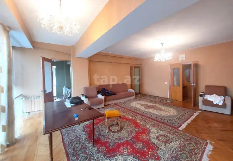 3 otaqlı mənzil , Bakı