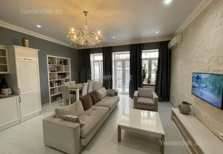 2 otaqlı mənzil Satılır, Səbail, Bakı