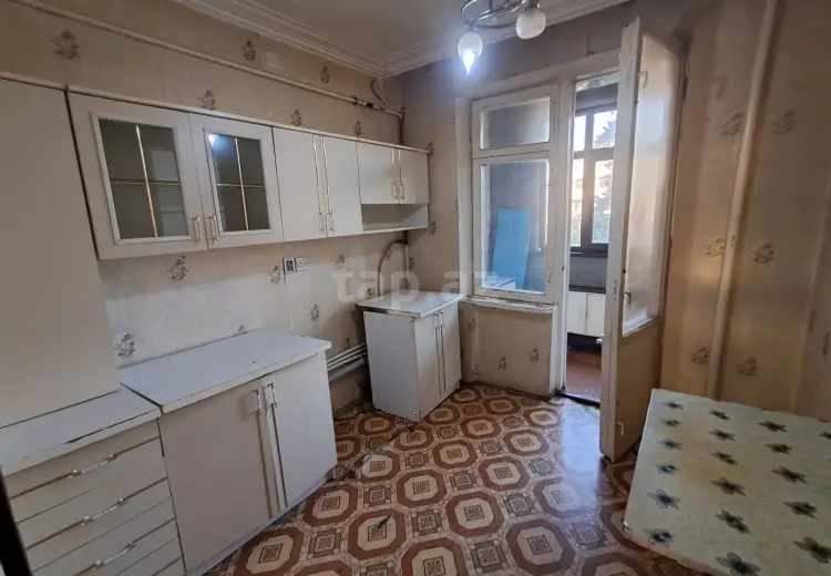 3 otaqlı mənzil , Gəncə