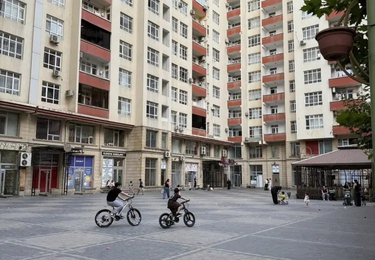 3 otaqlı mənzil Satılır, Yeni Yasamal qəs., Yasamal, Bakı