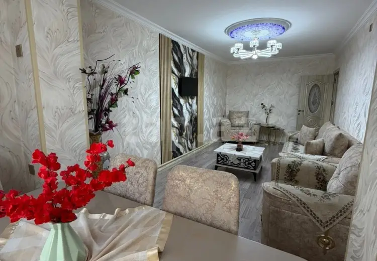 4 otaqlı mənzil , Bakı