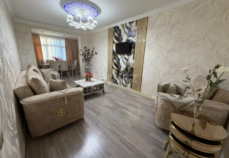 4 otaqlı mənzil , Bakı