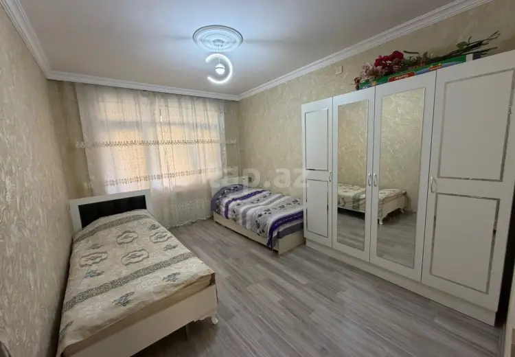 4 otaqlı mənzil , Bakı