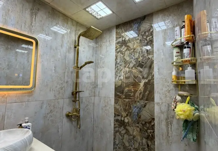 4 otaqlı mənzil , Bakı