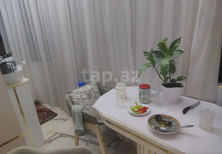 3 otaqlı mənzil , Bakı